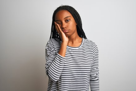 Know A Chronic Complainer? Here's How To Handle Them, From A Therapist