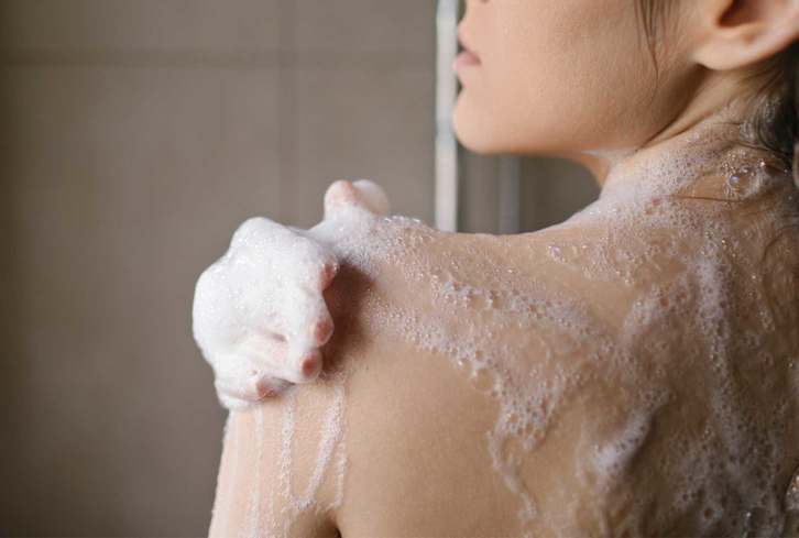 Are Body Wash & Shower Gel Really All That Different? + How To Choose